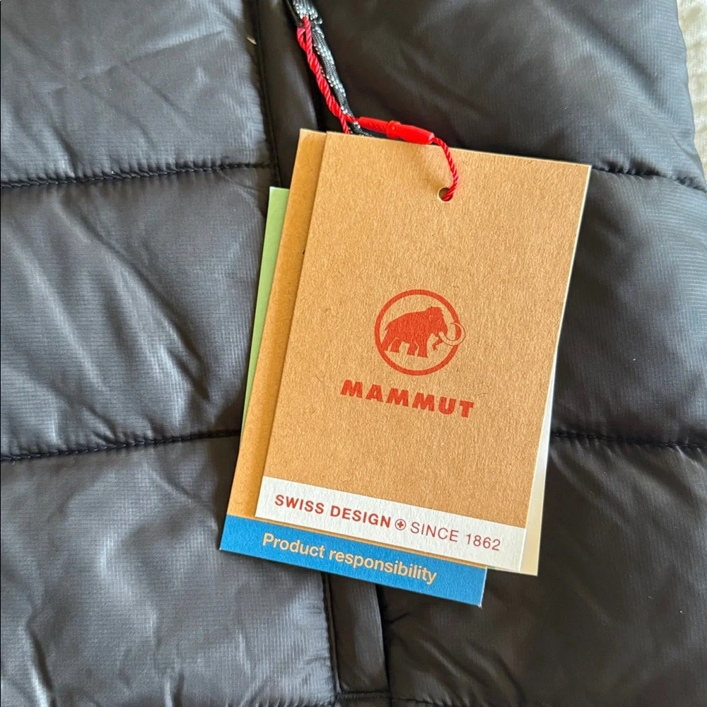 Mammut Black Quilted Puffer Jacket with Hood - Picture 4 of 9